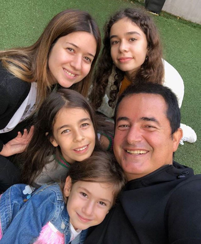 Acun Ilıcalı kızlarıyla yemeğe çıktı biri eksikti yemekte kim yoktu? - Resim: 4