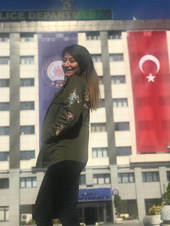 Kaymakamlık binasında korkunç olay! Acun Ilıcalı ile fotoğrafı varmış - Resim: 1