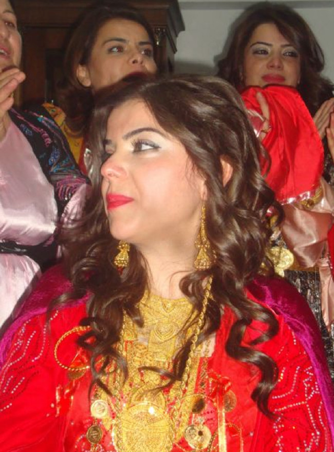 Gelin altınları taşıyamadı! - Resim: 2