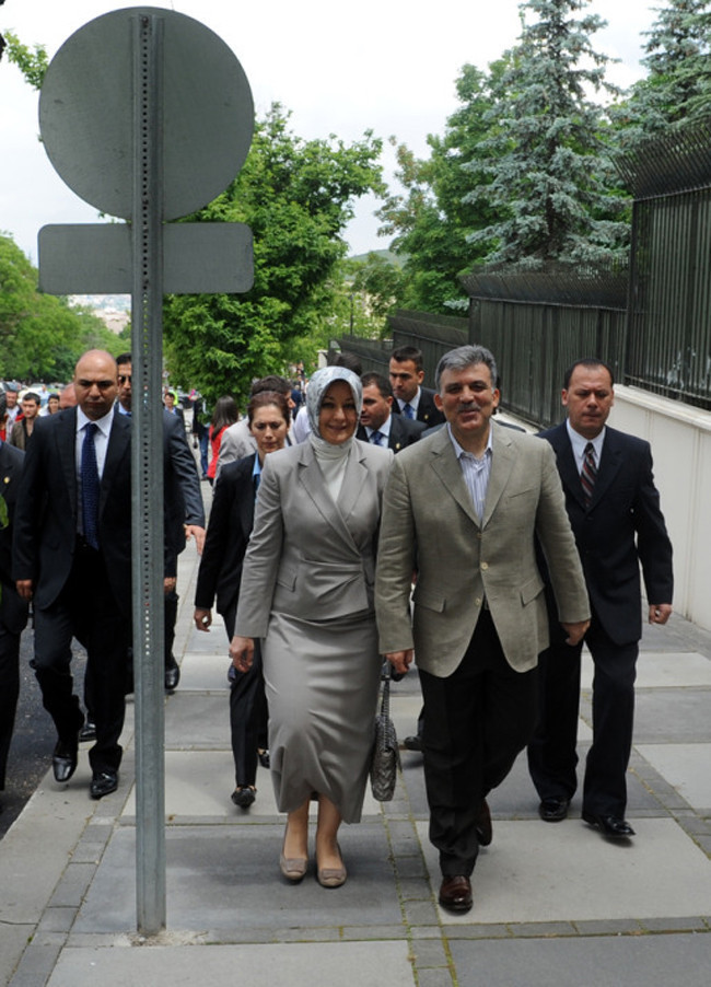Cumhurbaşkanı Gül oyunu kullandu - Resim: 1