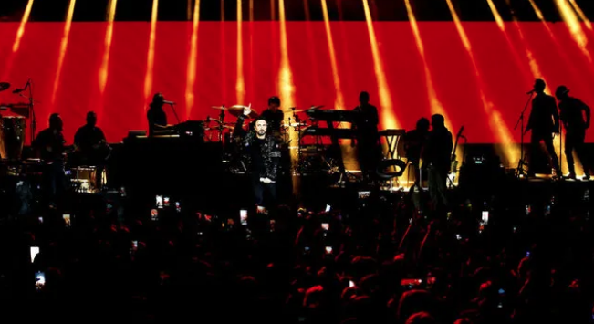 Tarkan Moskova'da fırtına estirdi! Megastar Rusya'da konser verdi - Resim: 2