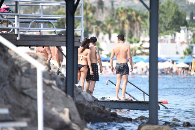 Aşk bombası! Sevgililer ilk kez Bodrum’da ortaya çıktı - Resim: 4