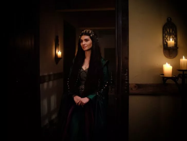 Tuba Büyüküstün Rise of Empires: Ottoman ile geri dönüyor! İşte detaylar - Resim: 1