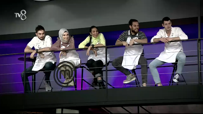 MasterChef'te Demet Akalın Okan Kurt Alişan ve Buse Varol kaptanlık için yarışacak - Resim: 4