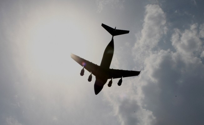 Uçak düşerken bakın ne yaptı! pes dedirtti! - Resim: 4