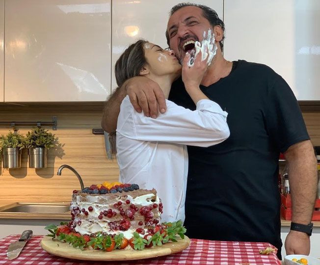 Mehmet Şef'in kızı Sude Yalçınkaya'dan dudak uçuklatan pozlar! Siyah bikinisiyle tozu dumana kattı! - Resim: 3