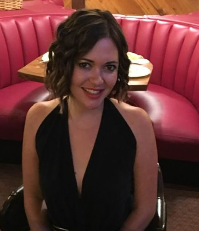 Üvey babanın bilgisayarında buldu! Çıplak fotoğraflarını gören genç kadın: Korkunç bir histi - Resim: 2