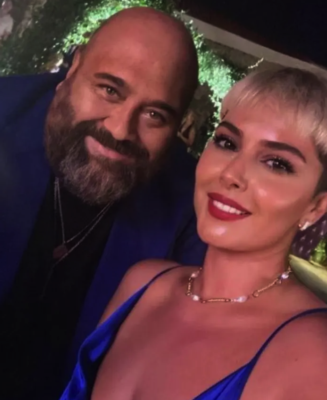 Somer Sivrioğlu, kendinden 25 yaş küçük sevgilisiyle ayrıldı mı? Ayak pozu bombaydı... - Resim: 4