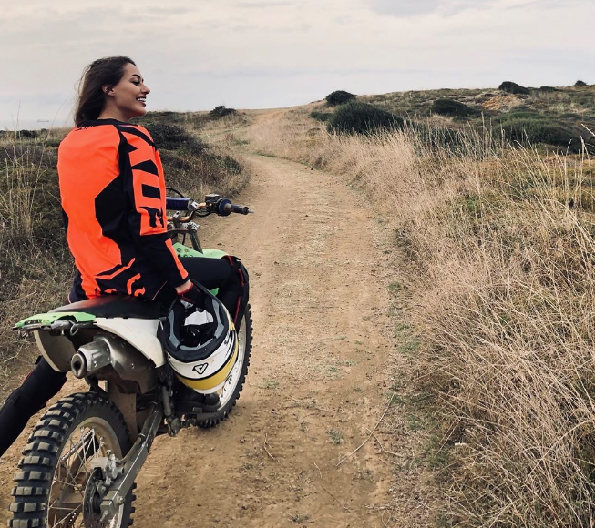 Çukur'un yıldızı Dilan Çiçek Deniz sakatlandı olay fotoğrafı ortaya çıktı - Resim: 4