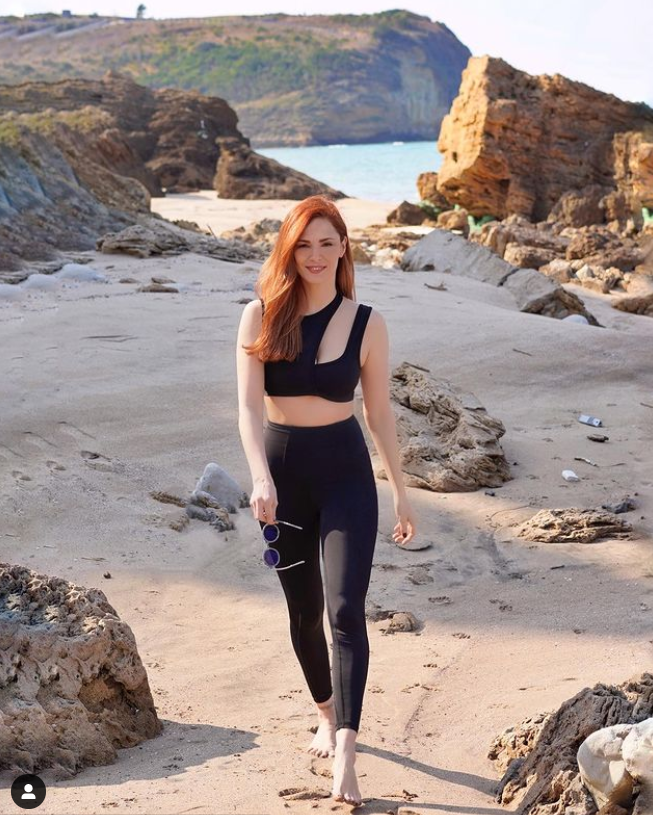 Mine Tugay iddialı pozlarıyla Instagram'ı yıktı geçti beğeni yağdı! - Resim: 3