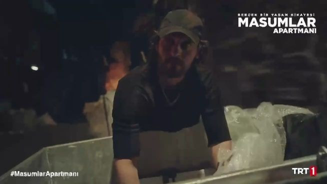 Ezgi Mola yıktı geçti Masumlar Apartmanı dizisindeki sır Twitter'a damga vurdu - Resim: 2
