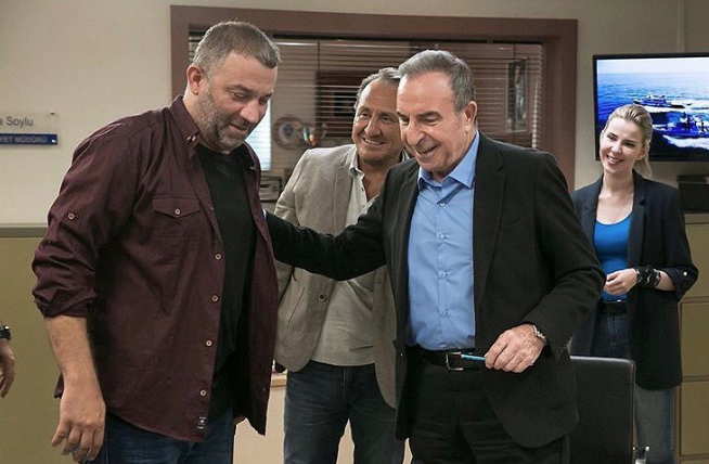 Arka Sokaklar'ın başrolü Şevket Çoruh'tan flaş dizi açıklaması: Kadına şiddeti durduramazsınız - Resim: 4