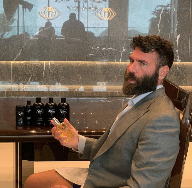 ABD başkan adaylığını açıkladı Dan Bilzerian'ın kızlarla fotoğrafları olay yarattı - Resim: 2