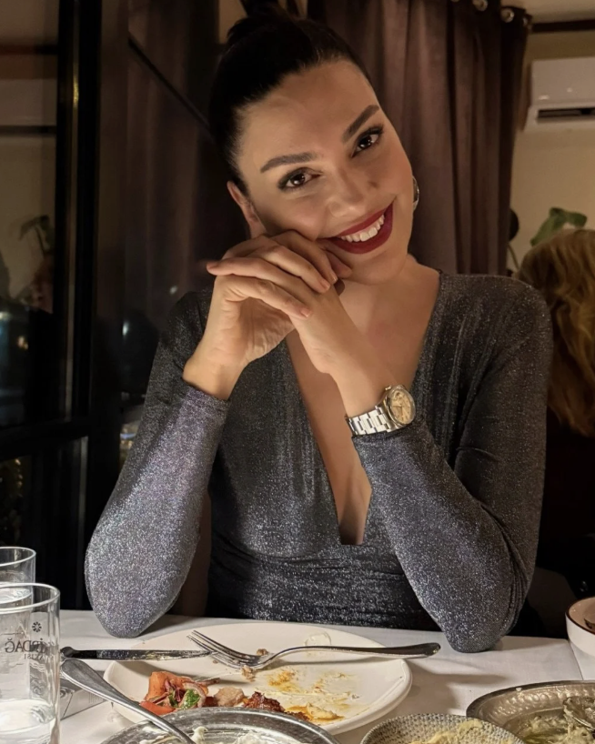 Resmen iğne ipliğe döndü! İşte Bergüzar Korel'in son hali... - Resim: 3