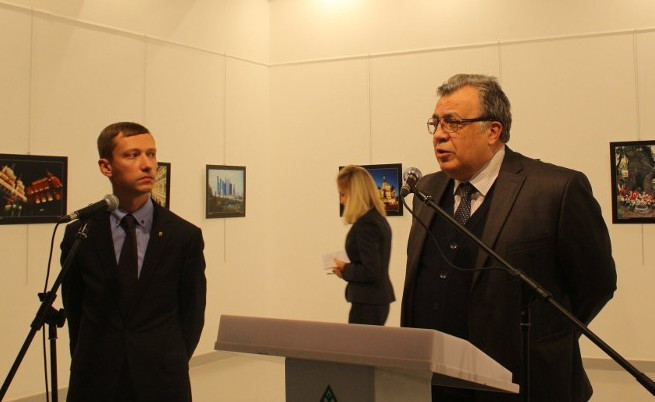 Suikastçı polisin yıllığında kan donduran detay!  - Resim: 1