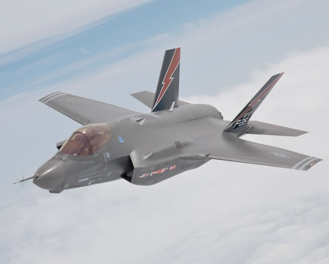F-35 ilk bombasını bıraktı - Resim: 2