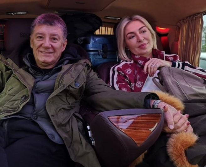 Gülenay Kalkan yaşı kaç Tarık Ünlüoğlu'nun ikinci eşi kimdir kızı var mı? - Resim: 2