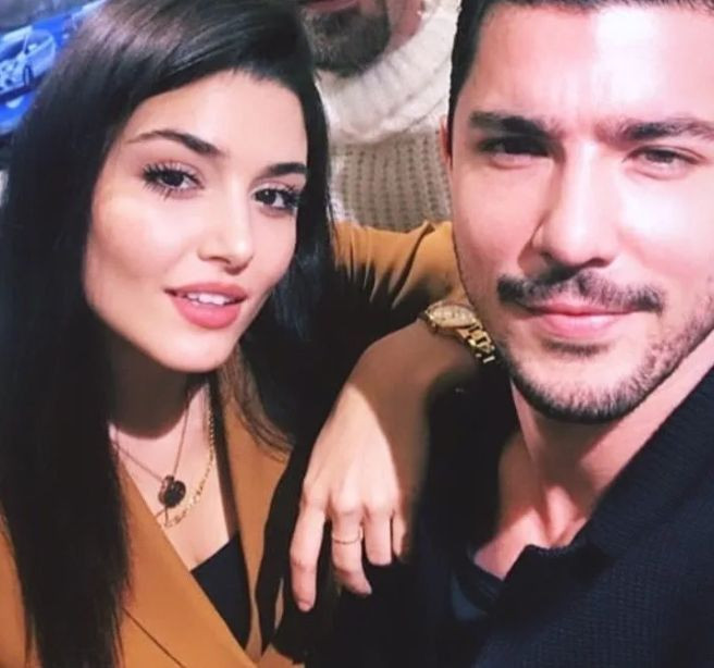 Hande Erçel ve Kaan Yıldırım'dan herkesi şok eden gelişme! Bu hamle kriz çıkaracak - Resim: 2