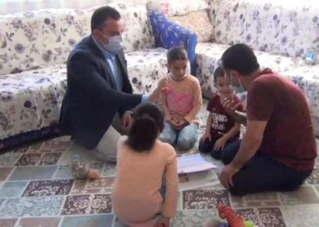 Afyonkarahisar'da fedakar öğretmen sorumluluğu üzerine aldı! Çocukların hayatlarını değiştirdi - Resim: 3