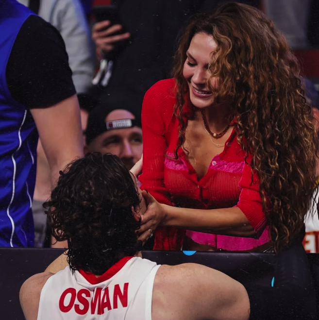 Ebu Şahin tribünde hüngür hüngür ağladı, gözyaşları sel oldu! - Resim: 4