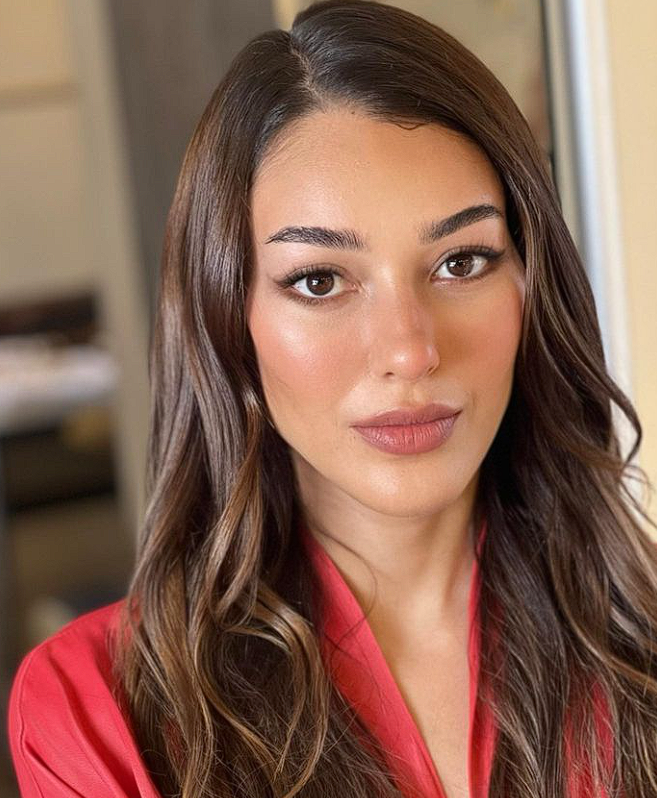 Dilan Çiçek Deniz'in Cannes tarzı çok konuşuldu: "Gözlerim kanadı" - Resim: 2