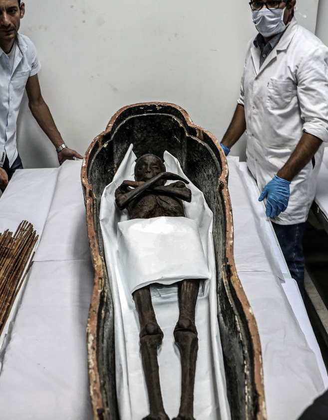 Bulanlar bir bir ölmüştü 3400 yıllık lanetli Sennedjem lahiti açıldı - Resim: 4