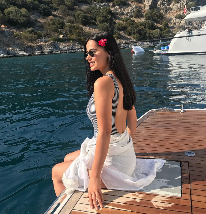 Survivor'a damga vurmuştu! Yerli Adriana Lima denilen Fatmagül Fakı evleniyor - Resim: 3