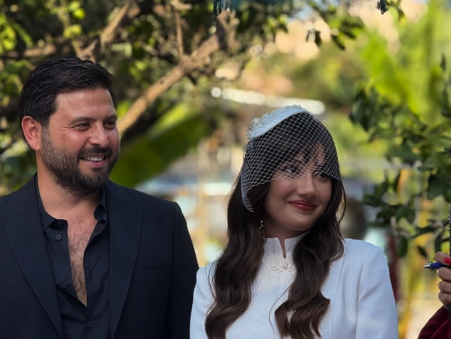 Sevda Erginci ve Efe Saydut'tan, nişan sonrası hemen evlilik şoku! - Resim: 1