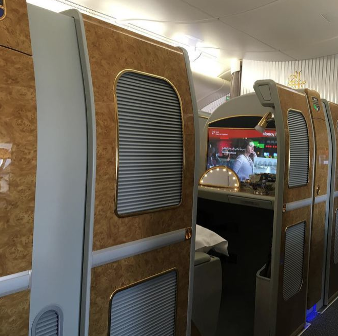 Real Madrid'e tahsis edilen uçakta yok yok! - Resim: 4