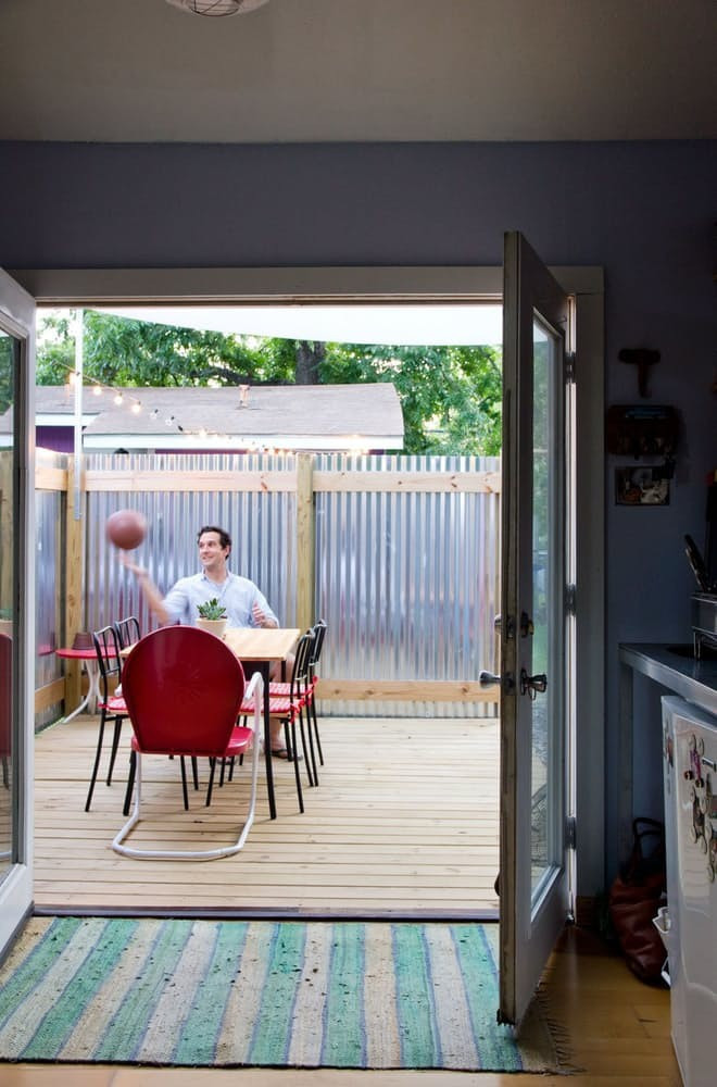 Evi sadece 20 metrekare içini görünce şoke olacaksınız  - Resim: 2