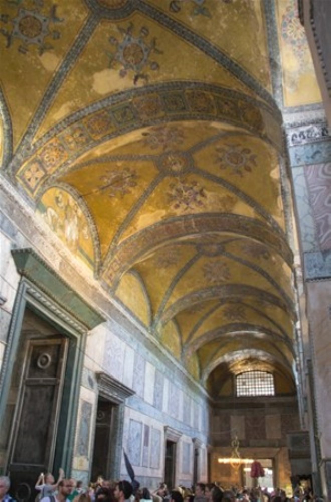 İstanbul'un altında daha önce duymadığınız binbir efsane yatıyor  - Resim: 2