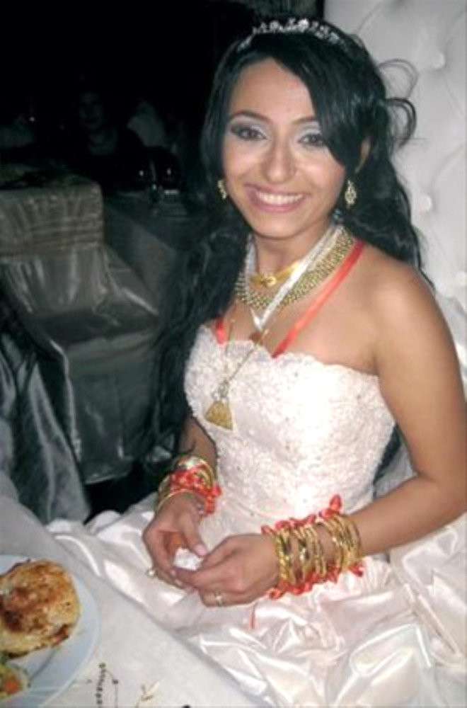 Yıldız Tilbe'nin kızını gördünüz mü? Evlenince kapanmış - Resim: 4