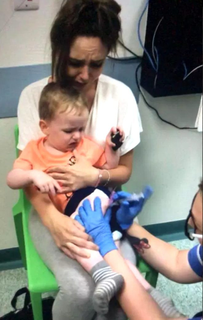 Yer İngiltere! Yarasa 2 yaşındaki çocuğa kabusu yaşattı - Resim: 1