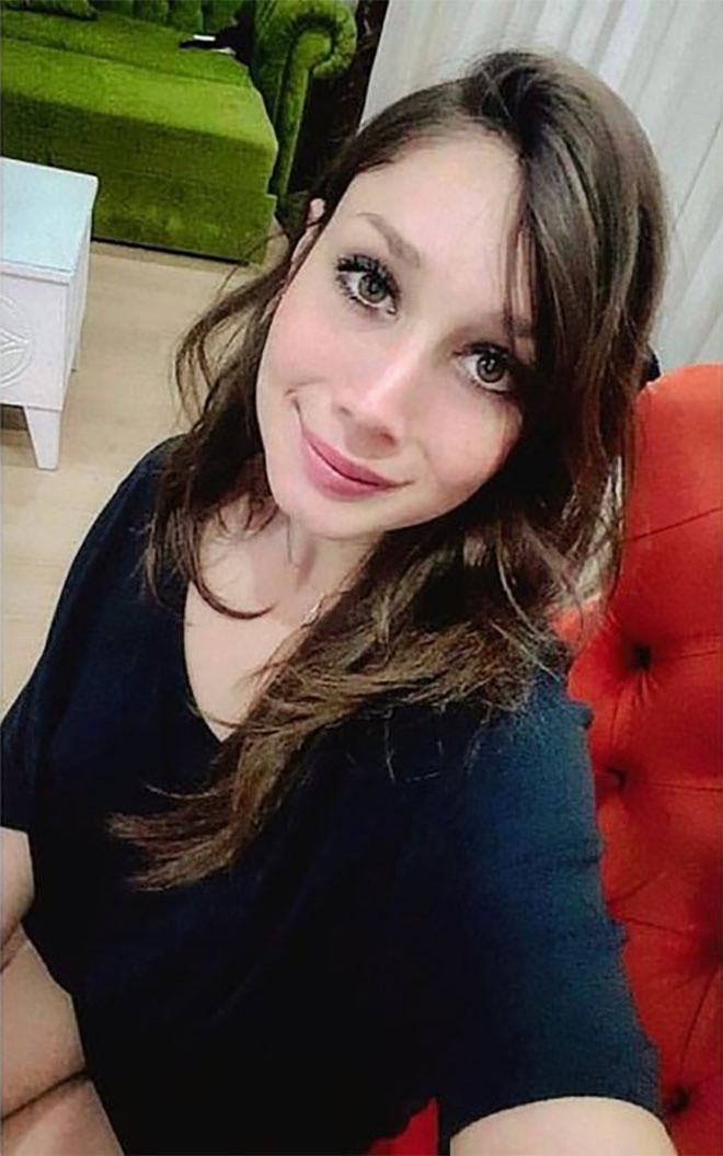 Sevgilisi ile g&ouml;r&uuml;şt&uuml;rmeyen annesinin boğazını kesti, inşaattan atlayıp intihar etti - Resim: 0