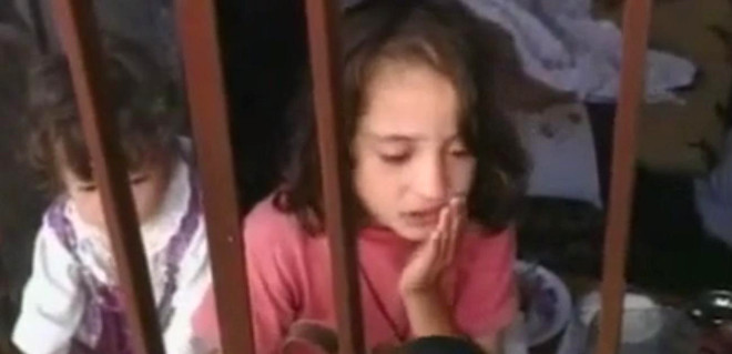 Gören hayrete düşüyor sakallı kadın ağızları açık bıraktı - Resim: 2