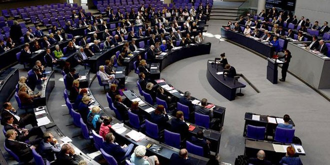 Almanya'da soykırıma evet diyen Türk vekiller! - Resim: 2