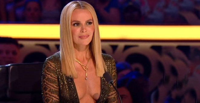 Yetenek Sizsiniz jürisinin canlı yayında göğüsleri göründü! 'Bilerek yaptım' itirafı - Resim: 2