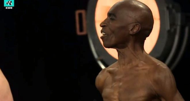 Danimarka'da çocuk kanalında rezalet yetişkinler çocukların önünde soyundu - Resim: 4