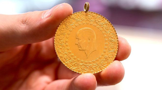 Düğünde taktığı çeyrek altını icrayla geri aldı! Meğer herkes alabilirmiş - Resim: 1