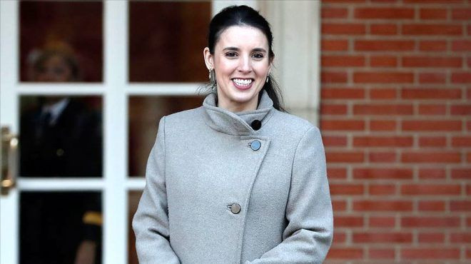 Koronavirüse yakalanan ünlüler bakın kimler testleri pozitif çıktı - Resim: 4