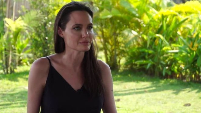 Angeline Jolie ve Brad Pitt hakkında şok! Cinsiyet mi... - Resim: 2