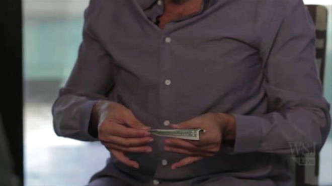 David Copperfield hileyi ifşa etti! Parayı havada nasıl tutuyor? - Resim: 3