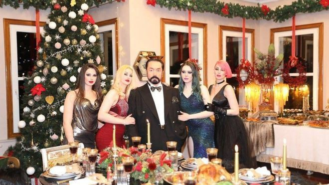 Cinsel ilişkiye girenleri izlemiş! Adnan Oktar'ın ahlaksızlığına bakın - Resim: 4