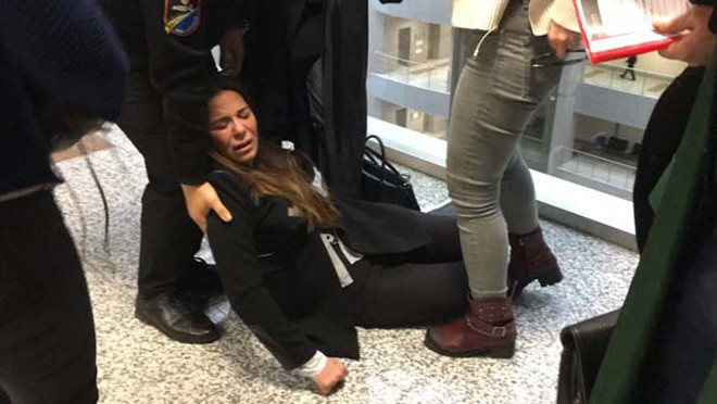 Ünlü oyuncu haberi duyunca adliyede sinir krizi geçirdi! - Resim: 2