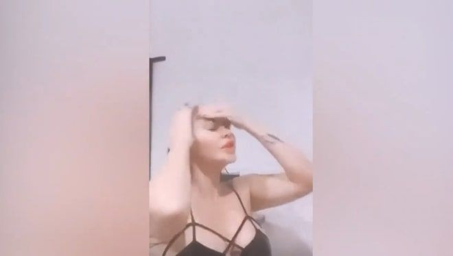 Ebru Polat ve Gülşah Saraçoğlu'ndan şoke eden tanıtım banyoda çektiler - Resim: 3