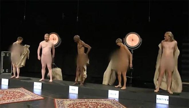 Danimarka'da çocuk kanalında rezalet yetişkinler çocukların önünde soyundu - Resim: 2