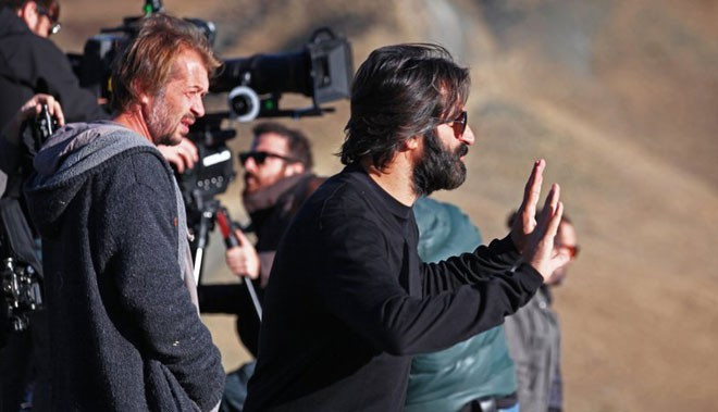 Gişede yere çakılan Mahsun Kırmızıgül dizi mi yapacak? - Resim: 4