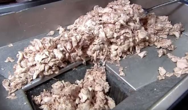 Sosis nasıl üretiliyor fotoğraflar şoke etti! - Resim: 3