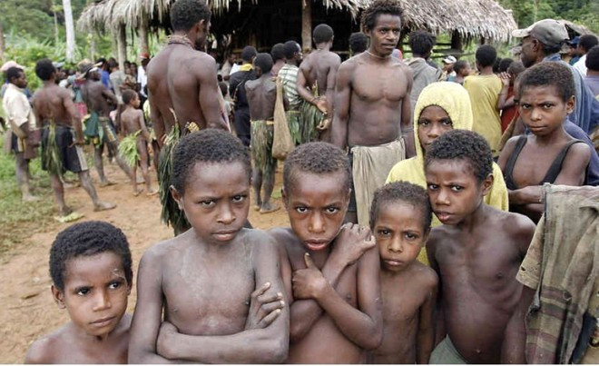 Böyle iğrenç gelenek görülmedi! İlişkiye giren anne babasını... - Resim: 3