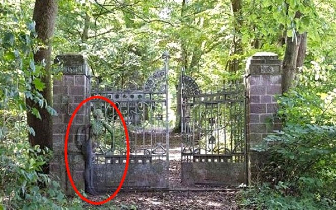 Dikkatli bakın fotoğraftaki çıplak kadını görebildiniz mi? - Resim: 4